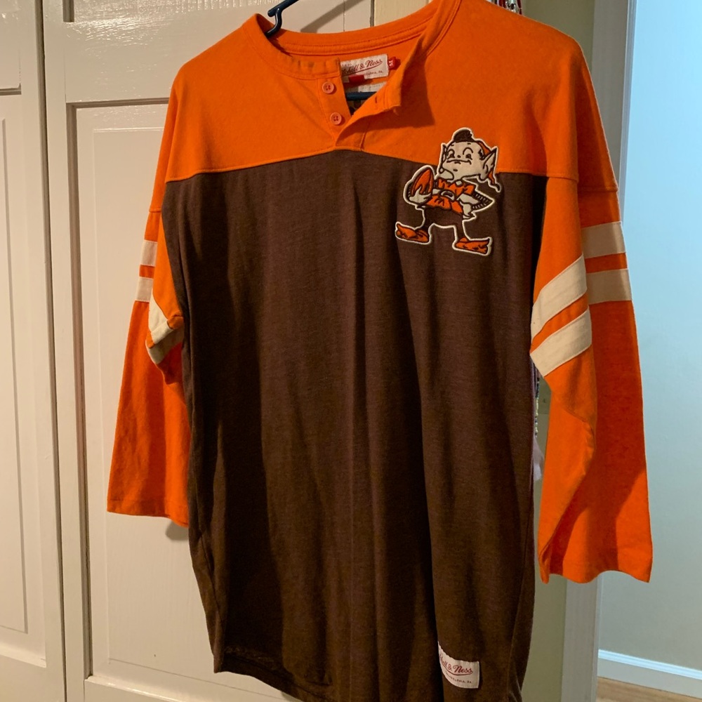 Mitchell and Ness Throwbacks shirt
